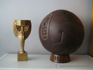 Balón con el que se jugó la final del Mundial de 1930.